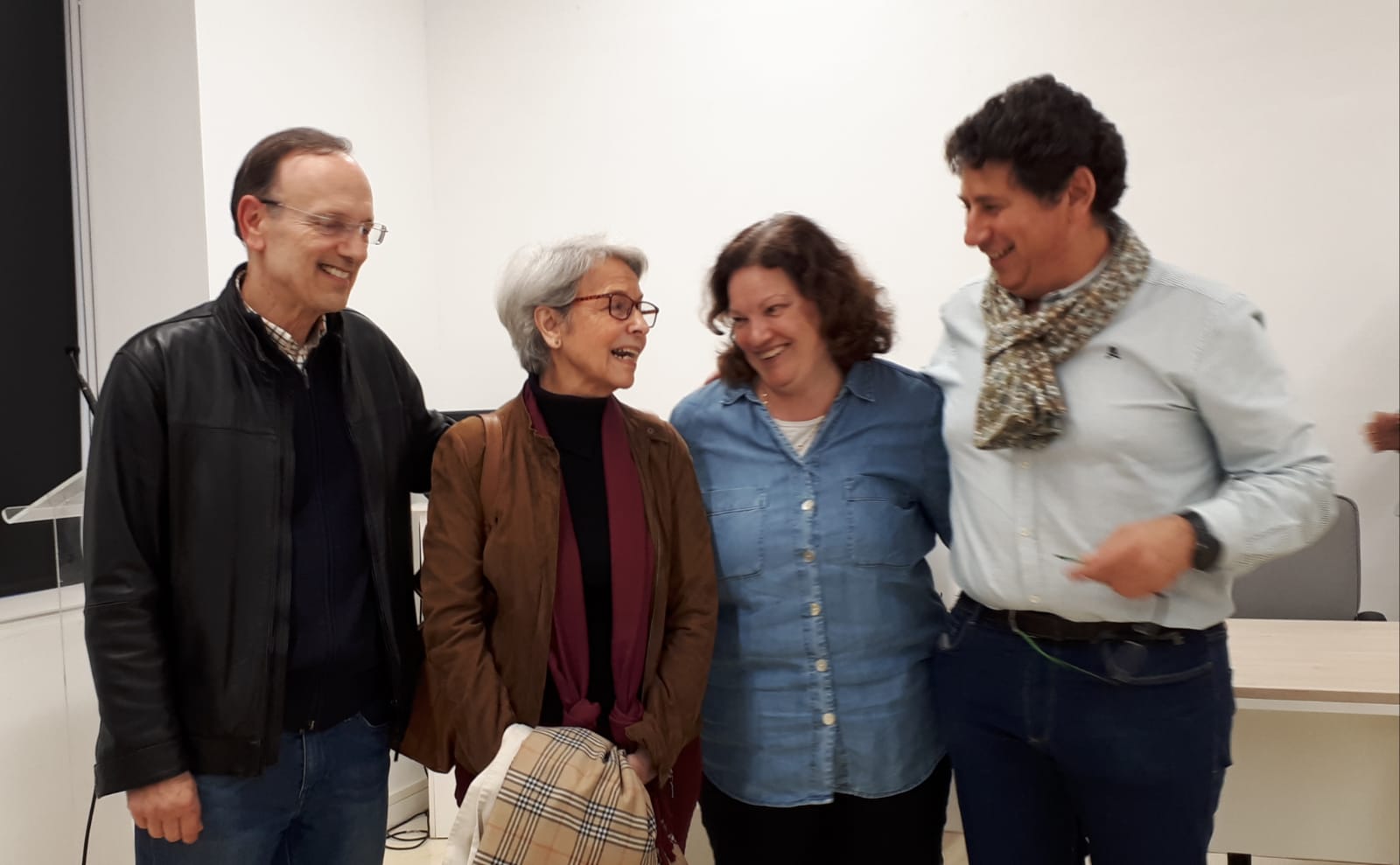Tercera conferencia «El legado de Federico Luque y los edificios protegidos del conjunto agropecuario de El Encín (1947 – 1956)», del Ciclo «El Encín: Historia, Arte y Medio Ambiente», llevada a cabo por Carmen Román Pastor. Tercera conferencia «El legado de Federico Luque y los edificios protegidos del conjunto agropecuario de El Encín (1947 – 1956)», del Ciclo «El Encín: Historia, Arte y Medio Ambiente», llevada a cabo por Carmen Román Pastor.