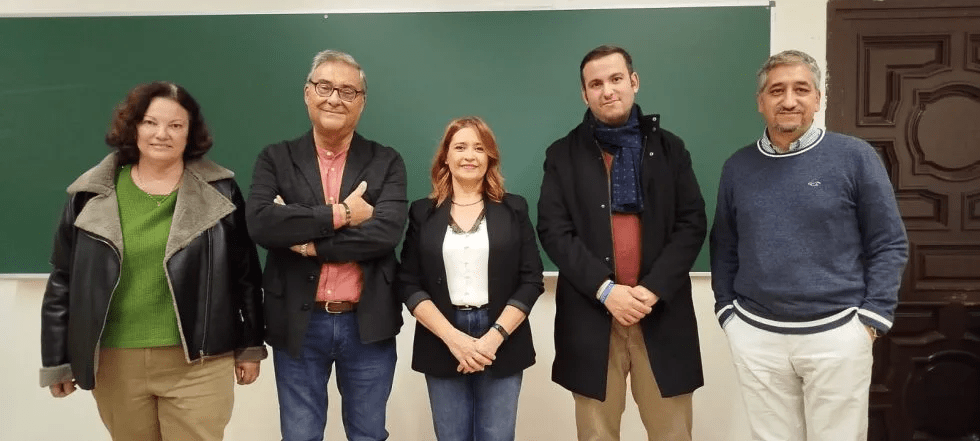 Quinta Conferencia del Ciclo Alcalá Festejante: «La ciudad como escenario: fiestas y usos efímeros del espacio en la Alcalá de los siglos XVI y XVII», por Consuelo Gómez López Quinta Conferencia del Ciclo Alcalá Festejante: «La ciudad como escenario: fiestas y usos efímeros del espacio en la Alcalá de los siglos XVI y XVII», por Consuelo Gómez López